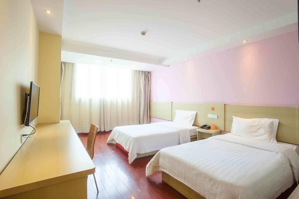 7Days Inn Changsha Wuyi Avenue Yunajialing Metro Station Quarto foto